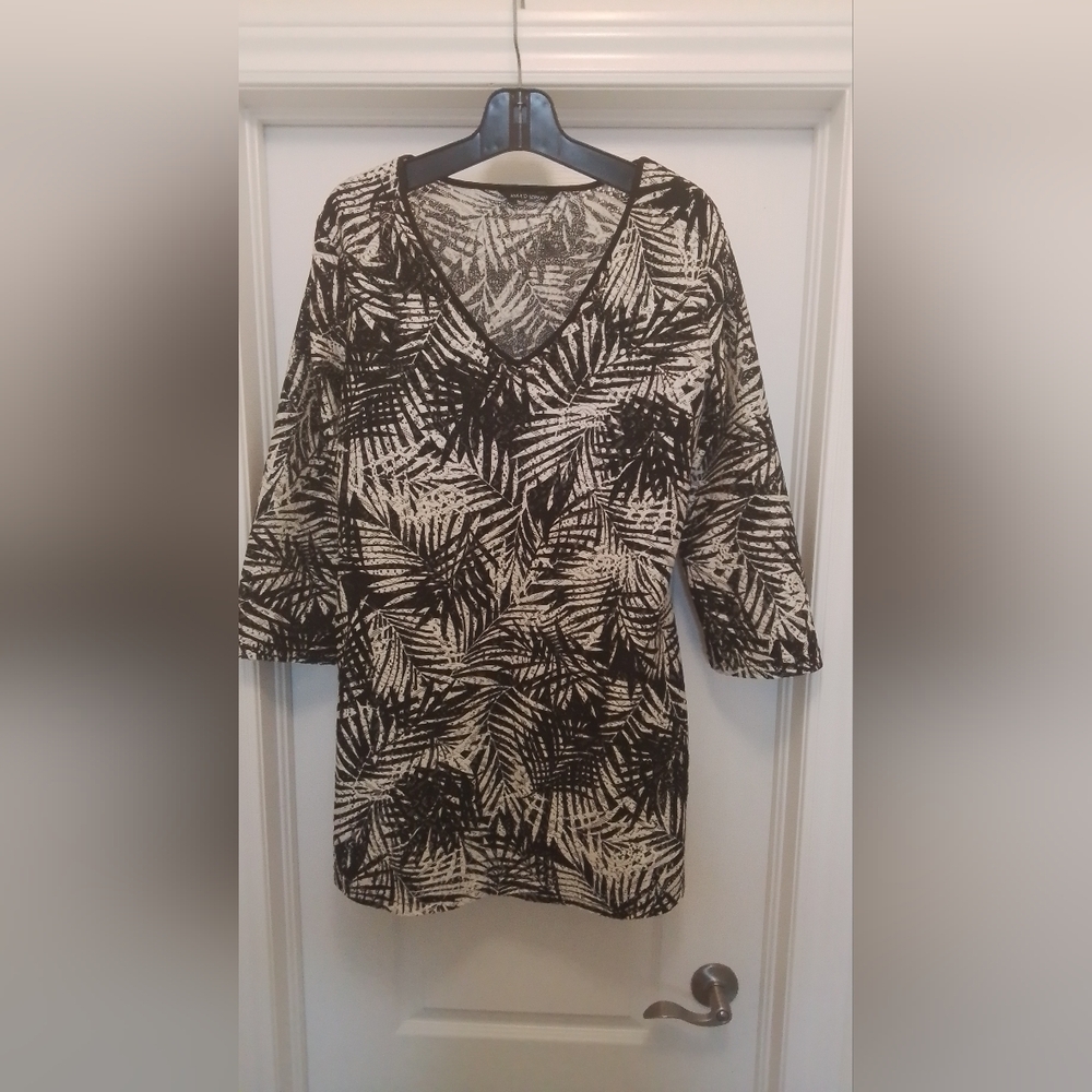 Mario Serrani Monochrome Palm Leaf Tunic -- "Reposhed Item"